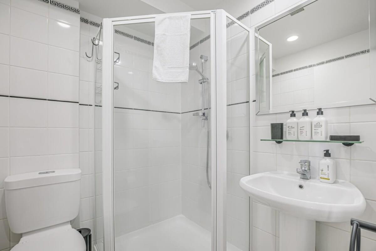 Spacious Character Apartment Auckland Exterior foto